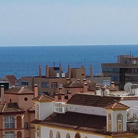 Apartamento Con Vista Al Mar Hotel Fuengirola Bagian luar foto