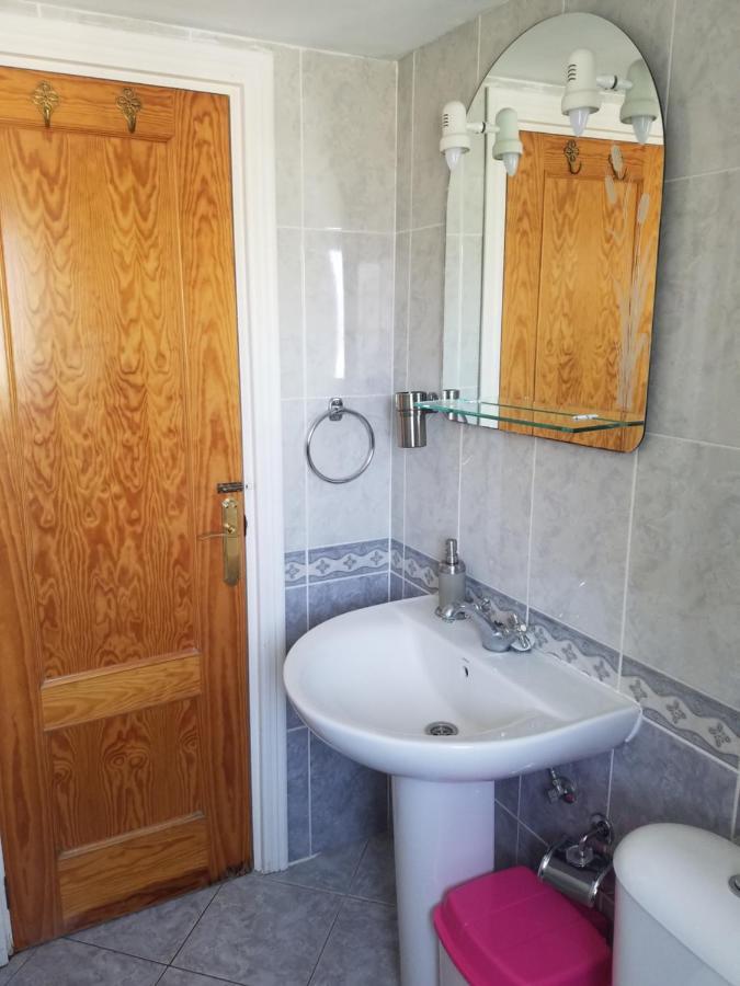 Apartamento Con Vista Al Mar Hotel Fuengirola Bagian luar foto