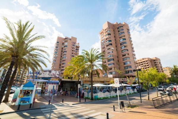Apartamento Con Vista Al Mar Hotel Fuengirola Bagian luar foto